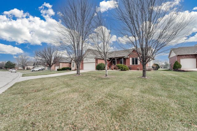 4402 N Spyglass Cir, Wichita, KS 67226