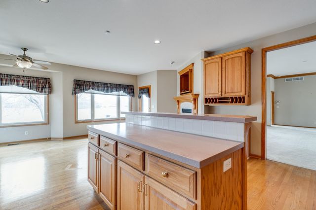 4402 N Spyglass Cir, Wichita, KS 67226