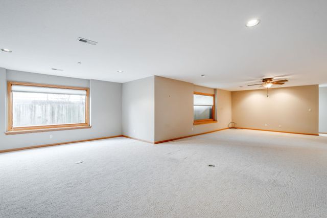 4402 N Spyglass Cir, Wichita, KS 67226