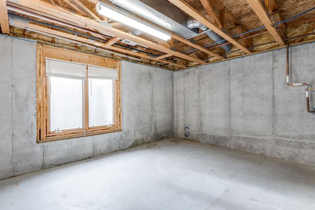 4402 N Spyglass Cir, Wichita, KS 67226