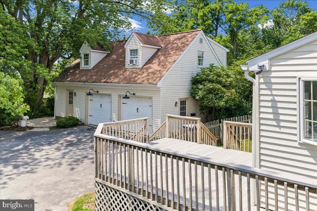 3060 MANOR RD, Coatesville, PA 19320