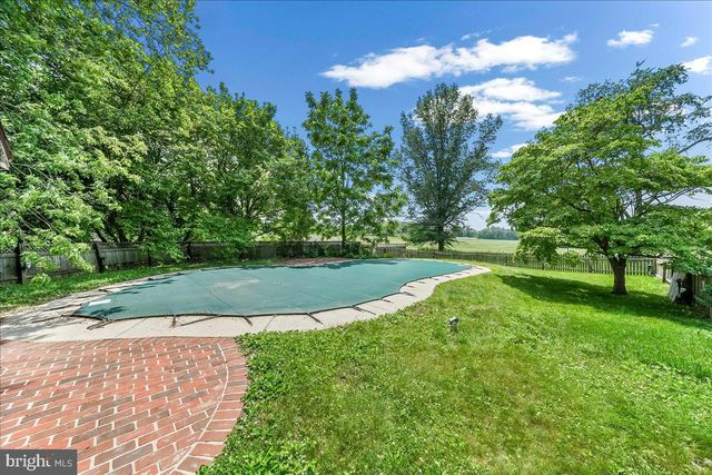 3060 MANOR RD, Coatesville, PA 19320