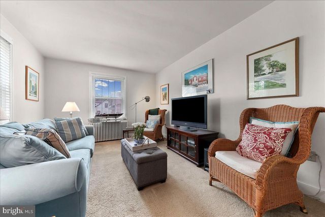 3060 MANOR RD, Coatesville, PA 19320