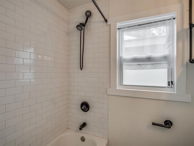 2440 NW 36th Street, Oklahoma City, OK 73112