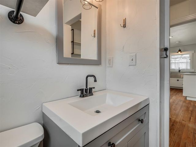 2440 NW 36th Street, Oklahoma City, OK 73112
