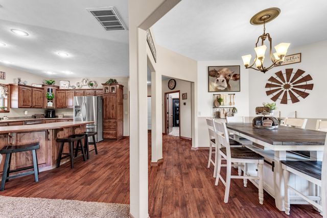 19476 Highway Zz, Aurora, MO 65605