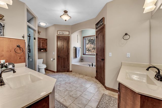 19476 Highway Zz, Aurora, MO 65605