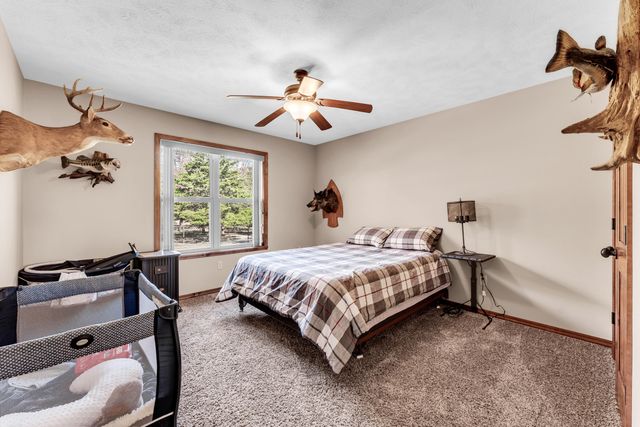 19476 Highway Zz, Aurora, MO 65605