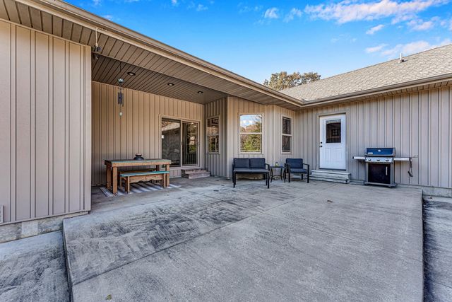 19476 Highway Zz, Aurora, MO 65605