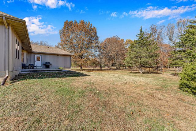 19476 Highway Zz, Aurora, MO 65605