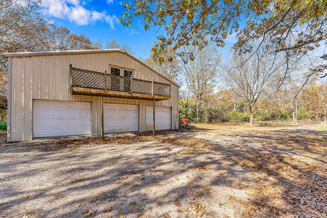 19476 Highway Zz, Aurora, MO 65605