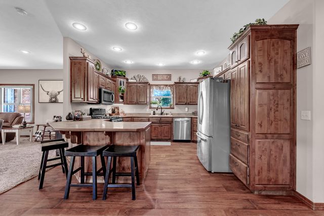 19476 Highway Zz, Aurora, MO 65605