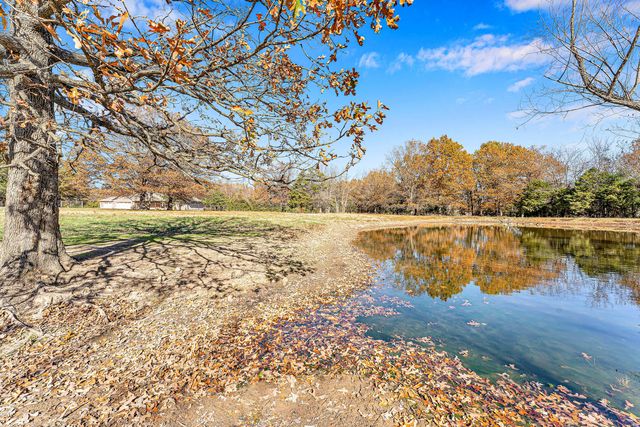 19476 Highway Zz, Aurora, MO 65605