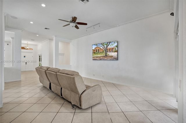 1169 Peregrine Way, Weston, FL 33327