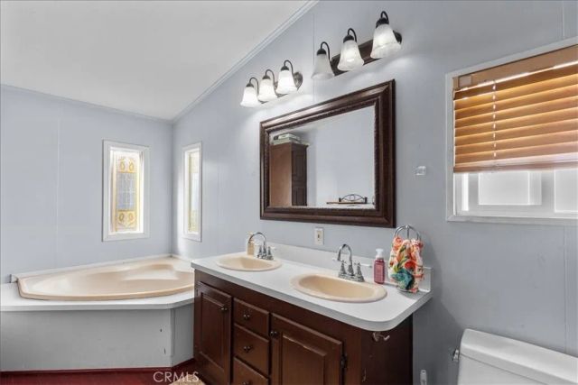 9080 Bloomfield 126, Cypress, CA 90630