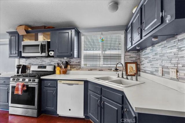 9080 Bloomfield 126, Cypress, CA 90630