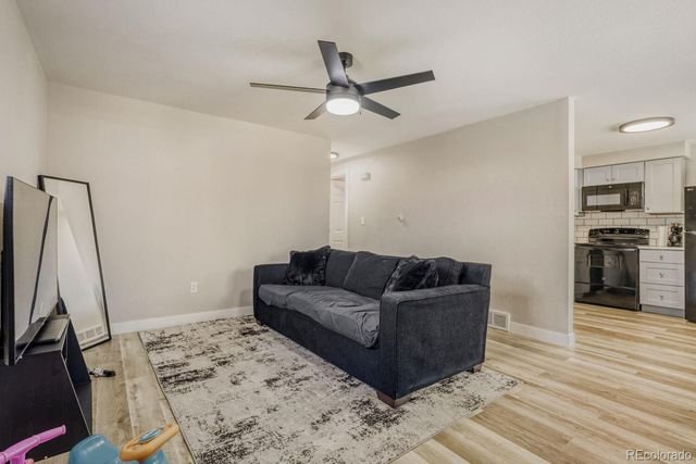 370-372 Dayton Street, Aurora, CO 80010