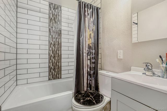 370-372 Dayton Street, Aurora, CO 80010