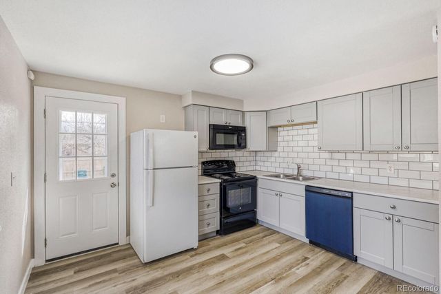 370-372 Dayton Street, Aurora, CO 80010