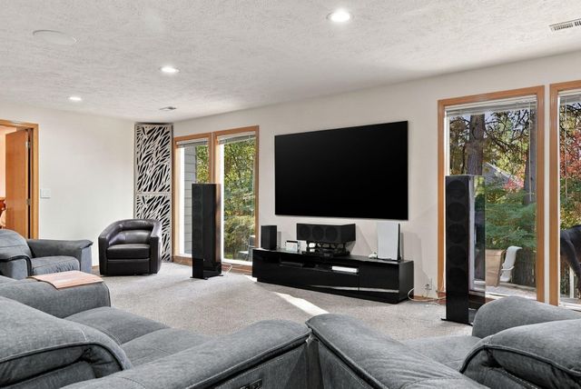 6702 S Westchester Dr, Spokane, WA 99223