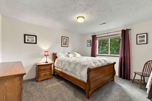 6702 S Westchester Dr, Spokane, WA 99223