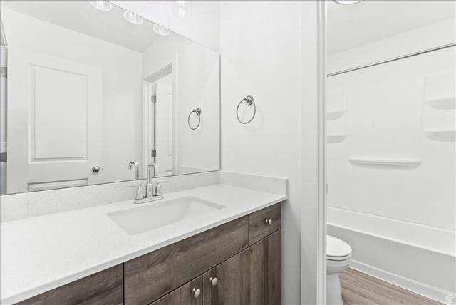 1695 E 1425 S, Ogden, UT 84404