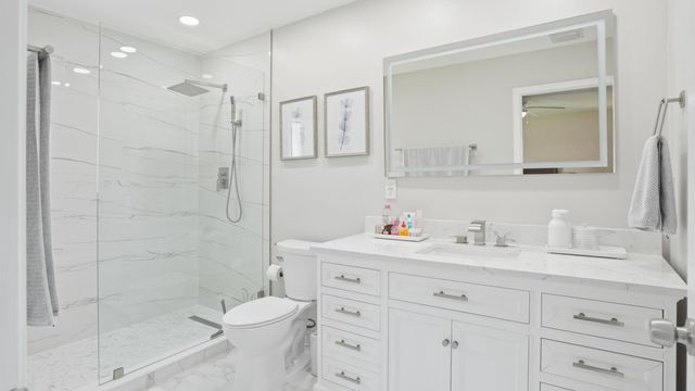 2712 NW 80th Avenue, Sunrise, FL 33322