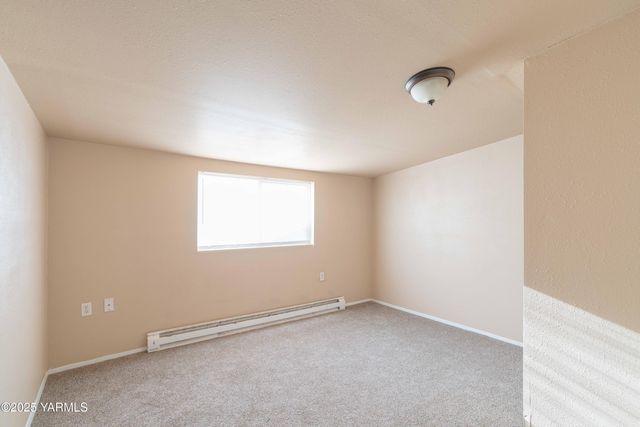 S 1910 7th Ave, Union Gap, WA 98903