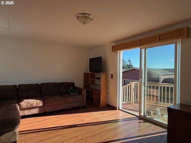 16252 TOLMAN Ln 16, Brookings, OR 97415