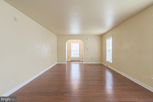 33 KNOLLWOOD, Mays Landing, NJ 08330