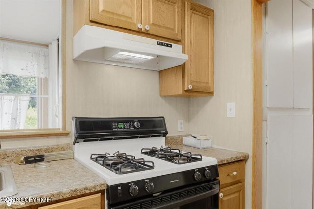 2389 E 47th Court, Anchorage, AK 99507