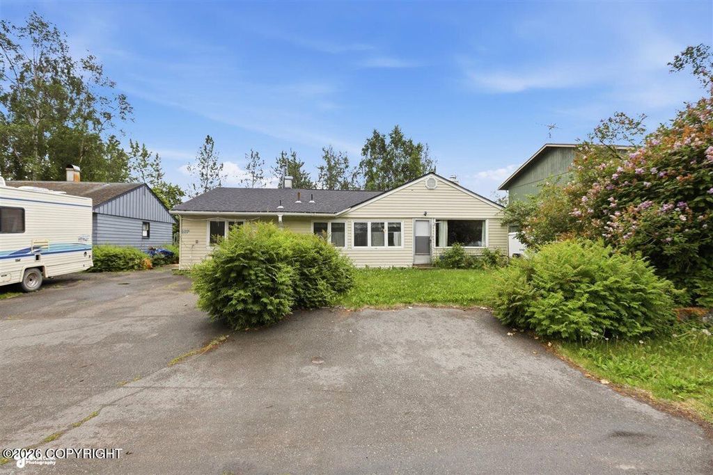 2389 E 47th Court, Anchorage, AK 99507