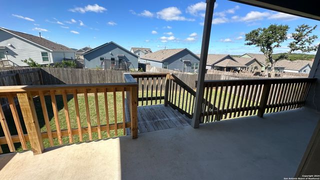 5484 JASMINE SPUR, Bulverde, TX 78163
