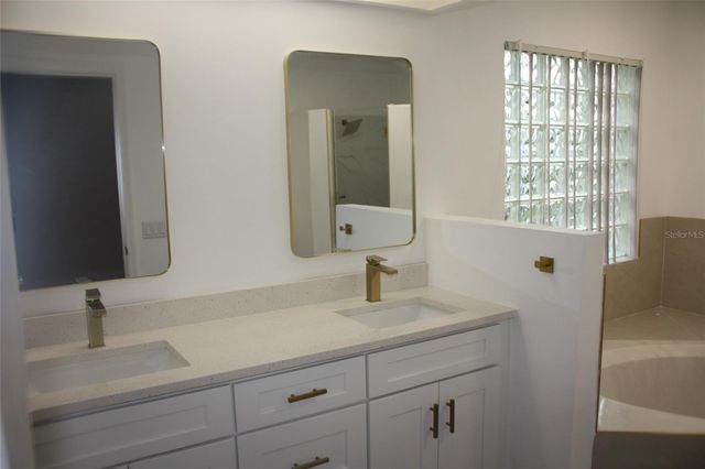 26245 NEWCOMBE CIRCLE, Leesburg, FL 34748
