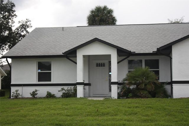 26245 NEWCOMBE CIRCLE, Leesburg, FL 34748