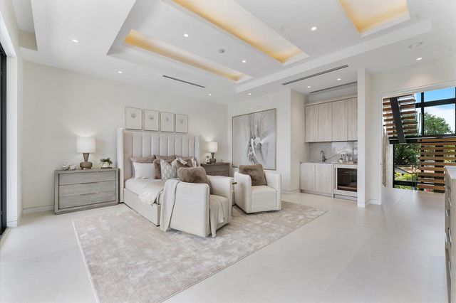 1607 SE 14th Street, Fort Lauderdale, FL 33316