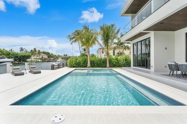 1607 SE 14th Street, Fort Lauderdale, FL 33316