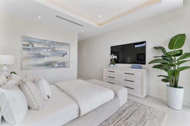 1607 SE 14th Street, Fort Lauderdale, FL 33316