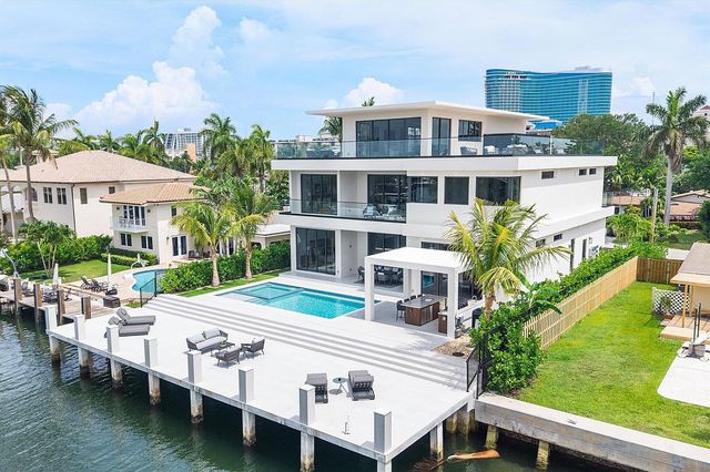 1607 SE 14th Street, Fort Lauderdale, FL 33316