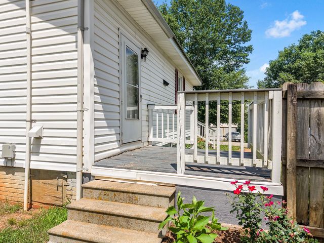 8149 Hill Street, Boiling Springs, SC 29316