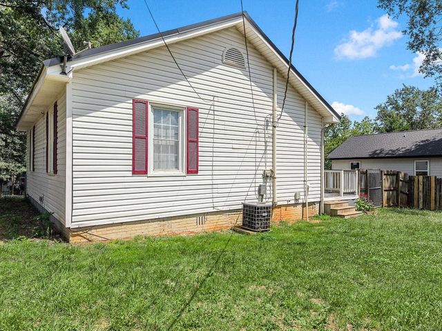 8149 Hill Street, Boiling Springs, SC 29316