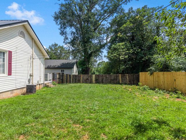8149 Hill Street, Boiling Springs, SC 29316