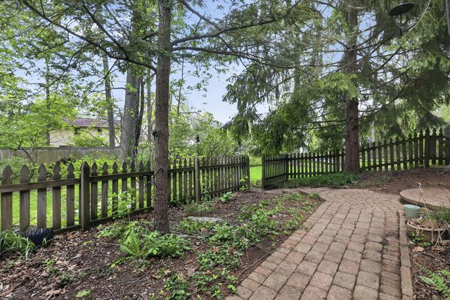 685 Autumn Tree Place, Westerville, OH 43081