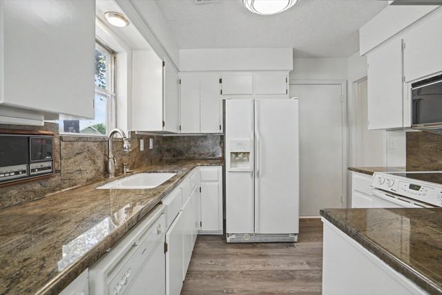 1544 S 69th East Avenue, Tulsa, OK 74112