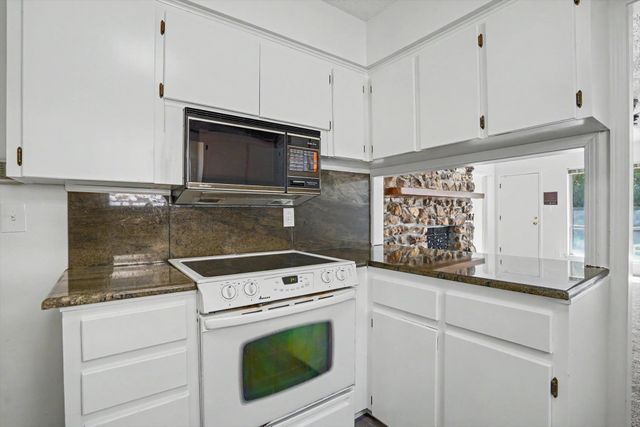 1544 S 69th East Avenue, Tulsa, OK 74112