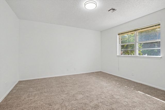 1544 S 69th East Avenue, Tulsa, OK 74112