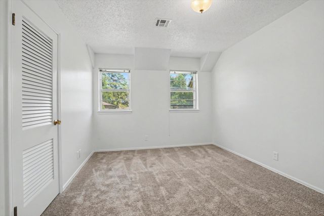 1544 S 69th East Avenue, Tulsa, OK 74112