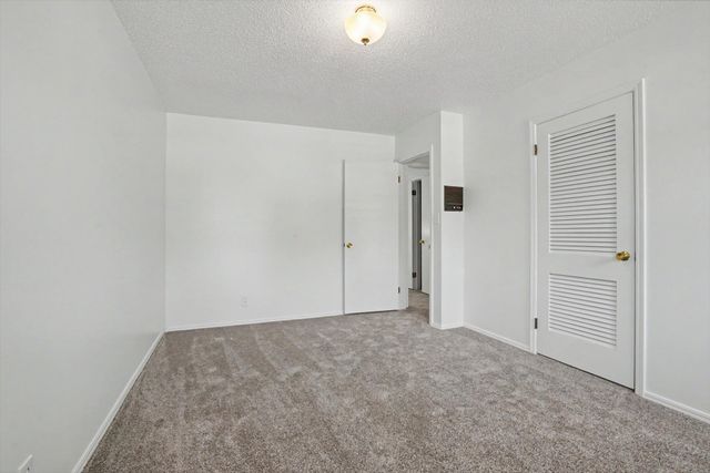 1544 S 69th East Avenue, Tulsa, OK 74112