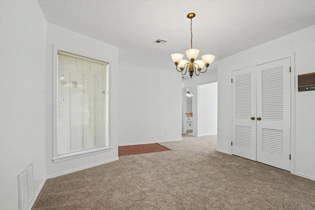 1544 S 69th East Avenue, Tulsa, OK 74112