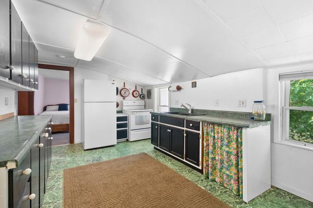 208 W St Marys Street, Decatur Vllg, MI 49045